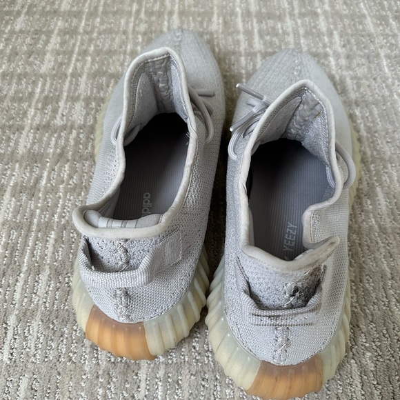 YEEZY SIZE 13 shoes ADIDAS - Picture 2 of 10